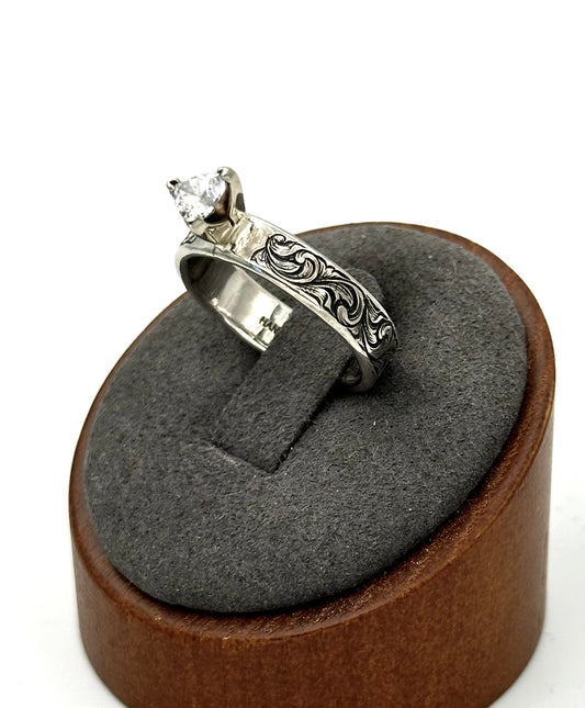 Sterling Ring Sz 7.5