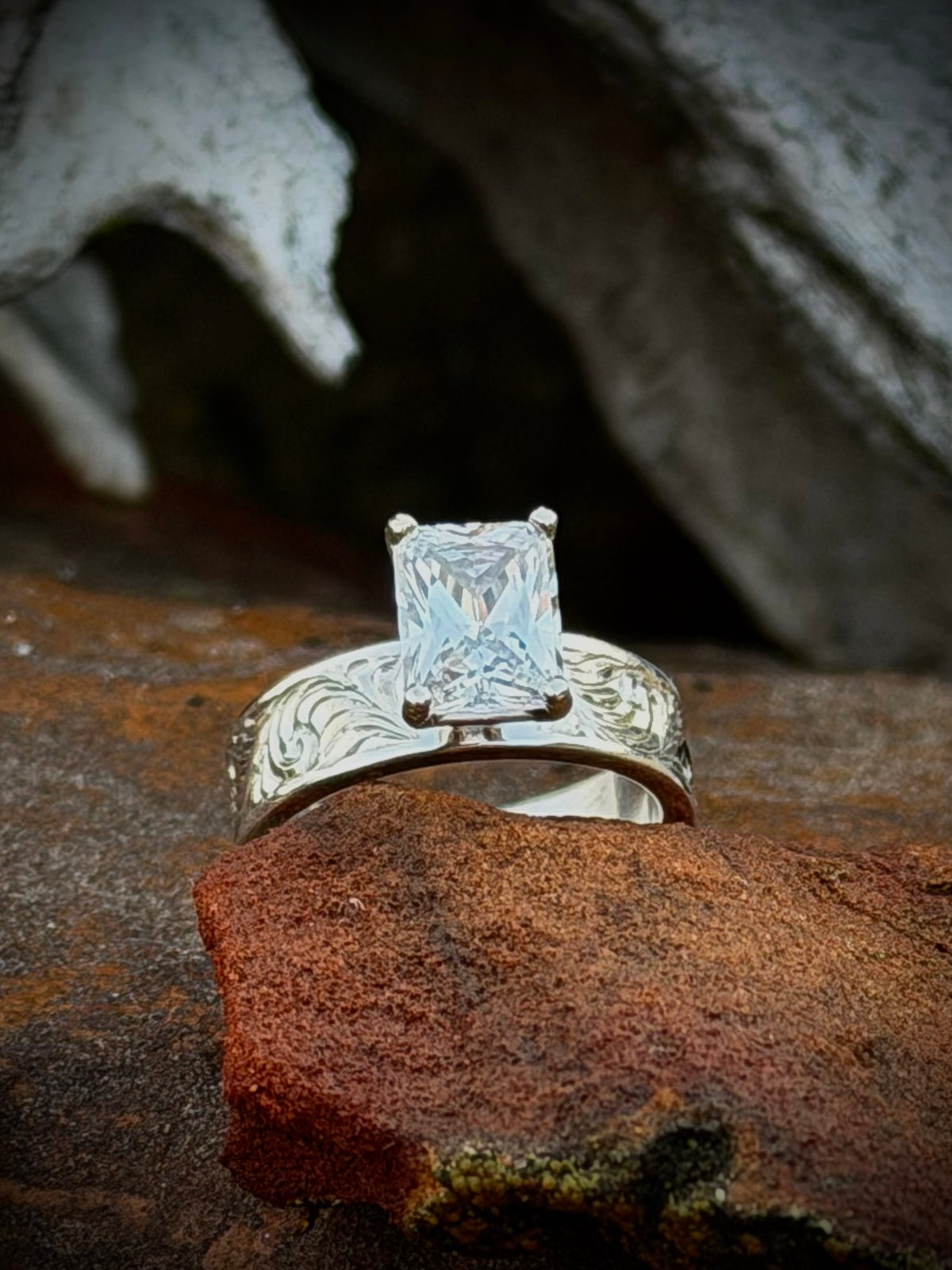 Engagement Ring Sz 7.5