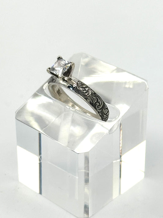 Sterling Band & CZ Sz 8