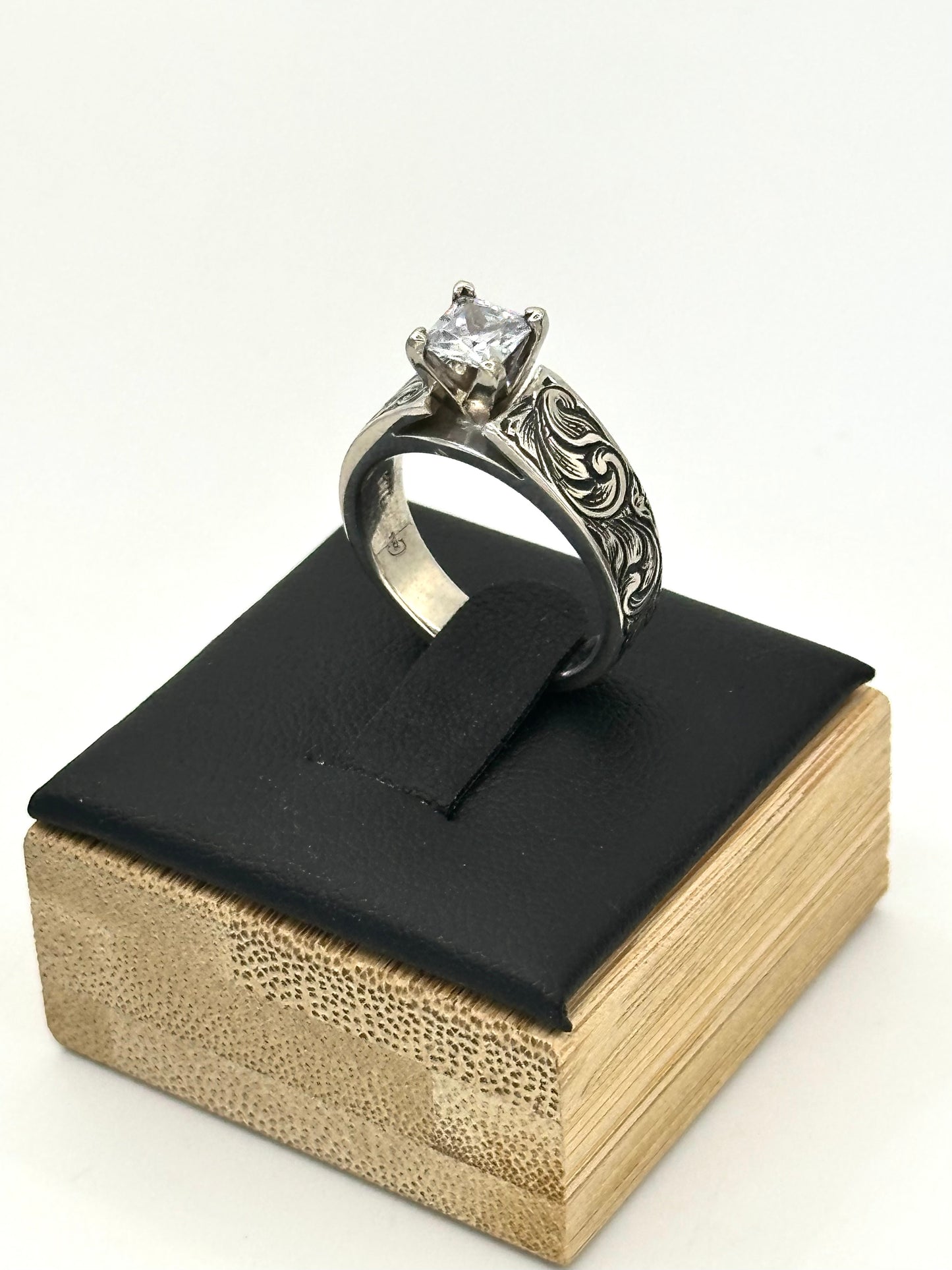 Cathedral Ring Sz 6 CZ