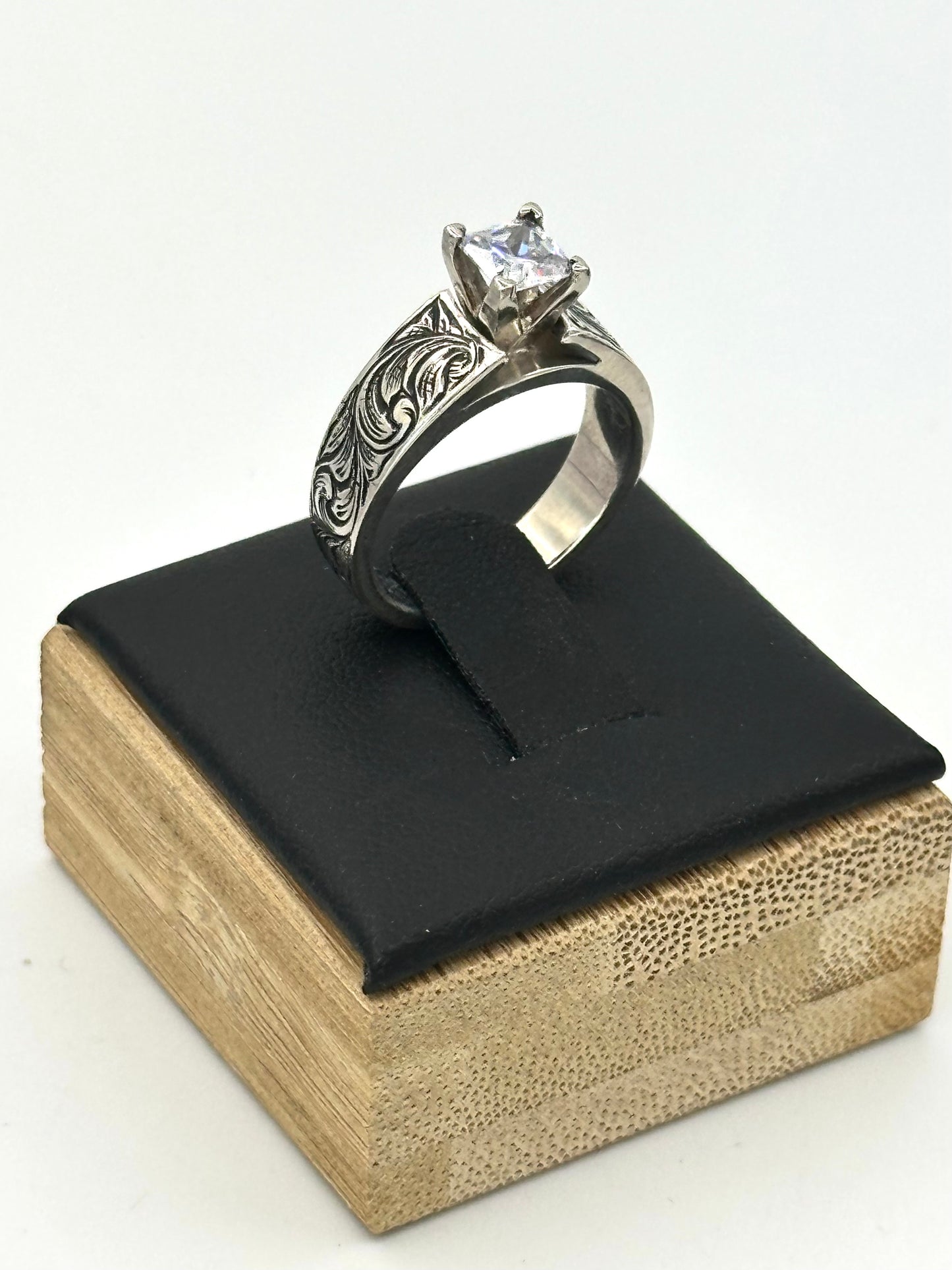 Cathedral Ring Sz 6 CZ