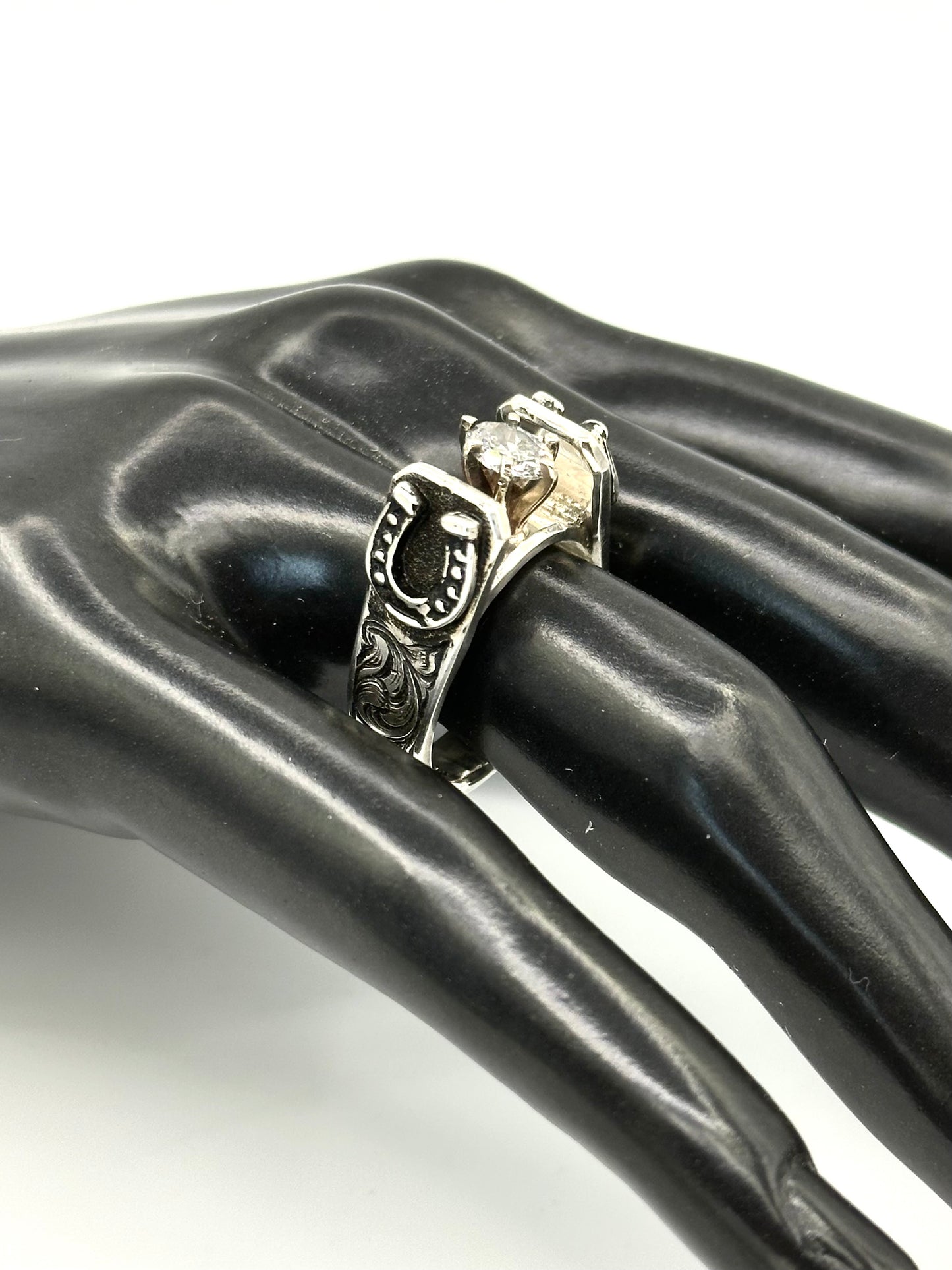 Horseshoe Ring Sz 7.5 Diamond