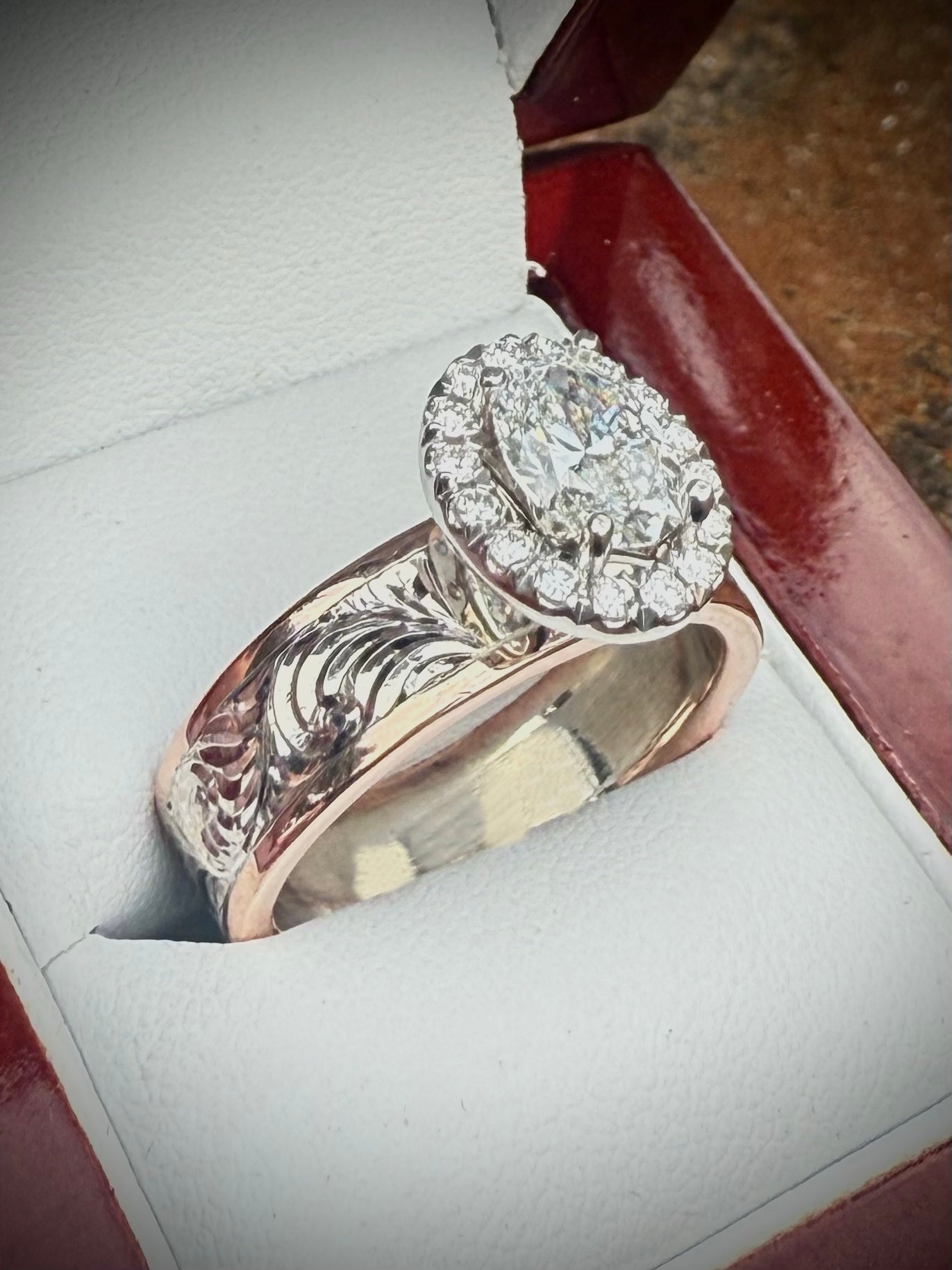 Two Tone Diamond Ring Sz 8