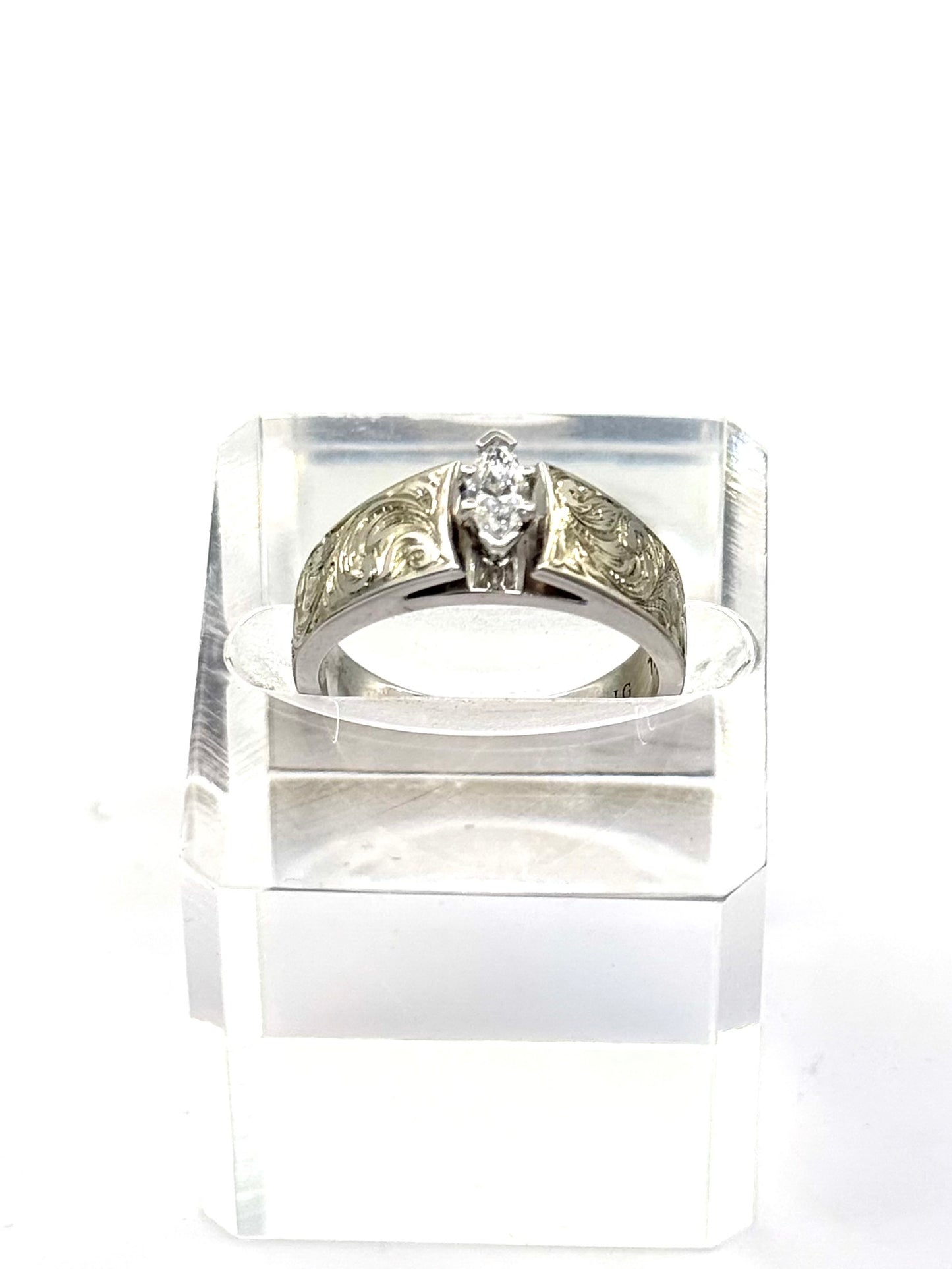 Diamond Ring Sz 7