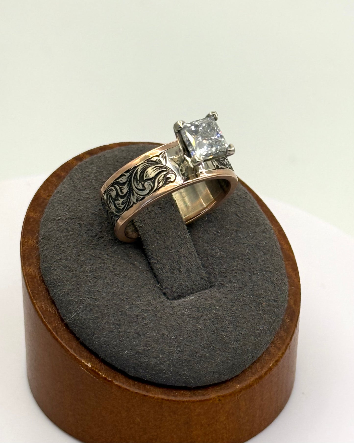 Two Tone Diamond Ring Sz 7