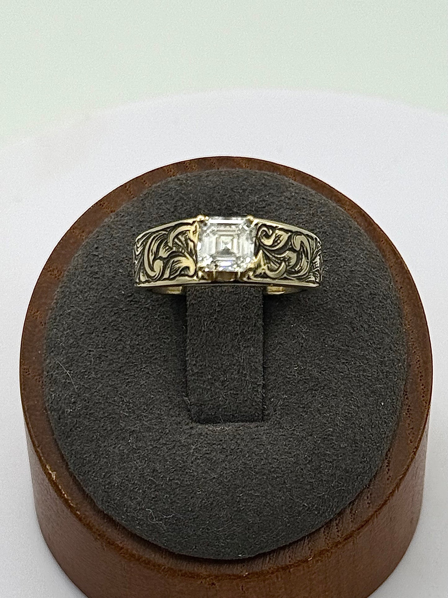 Low Cathedral Ring Sz 6.5