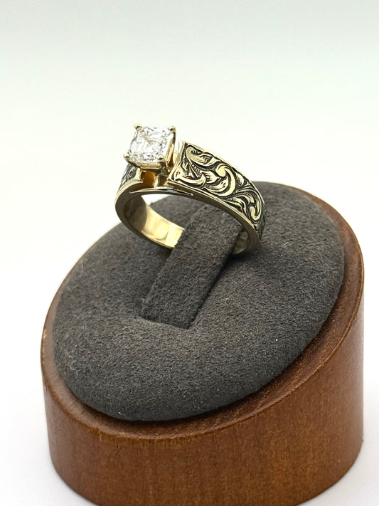 Low Cathedral Ring Sz 6.5