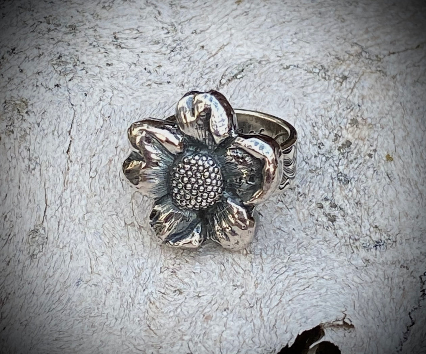 Wildflower Ring sz 7.75