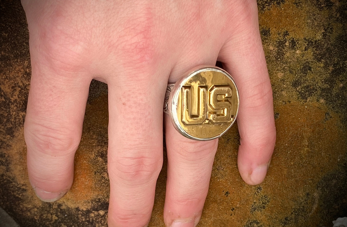 Uniform Button Ring