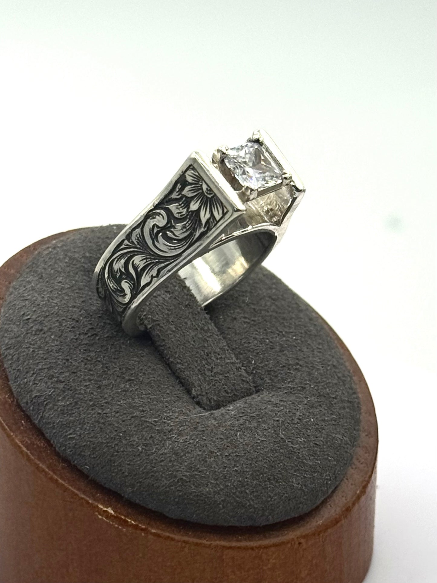 Sterling Cathedral Ring Sz 7
