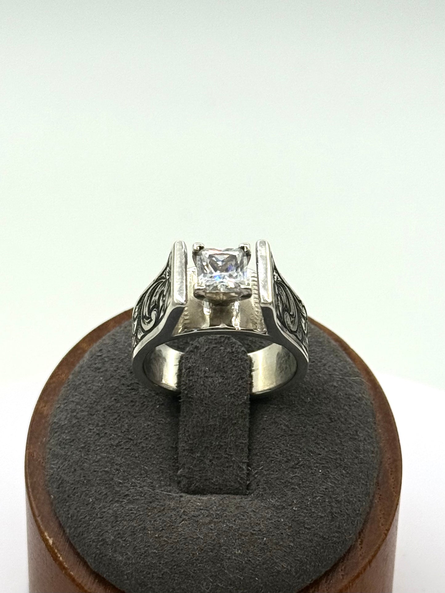 Sterling Cathedral Ring Sz 7