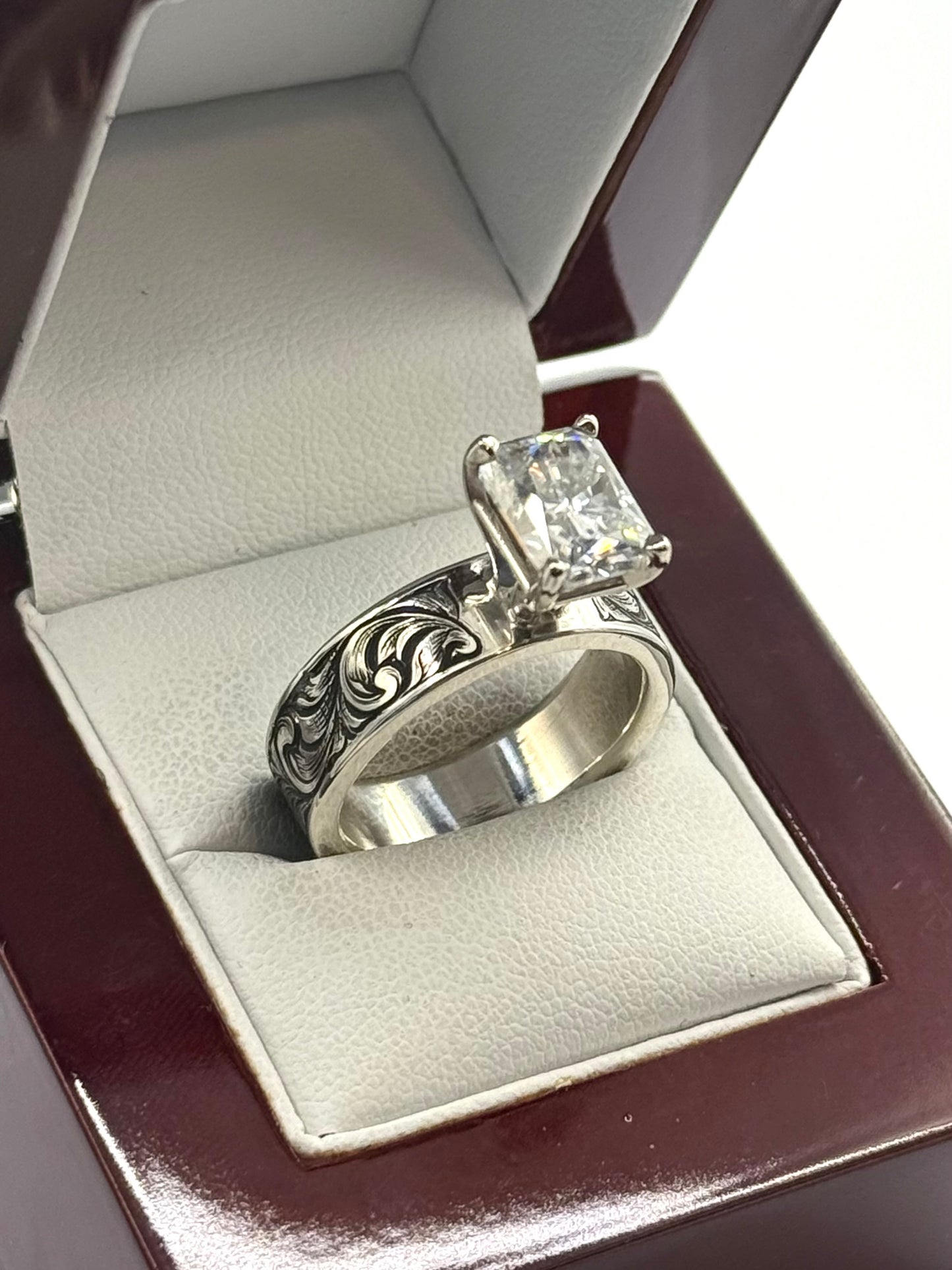 Moissanite Solitaire Sz 7
