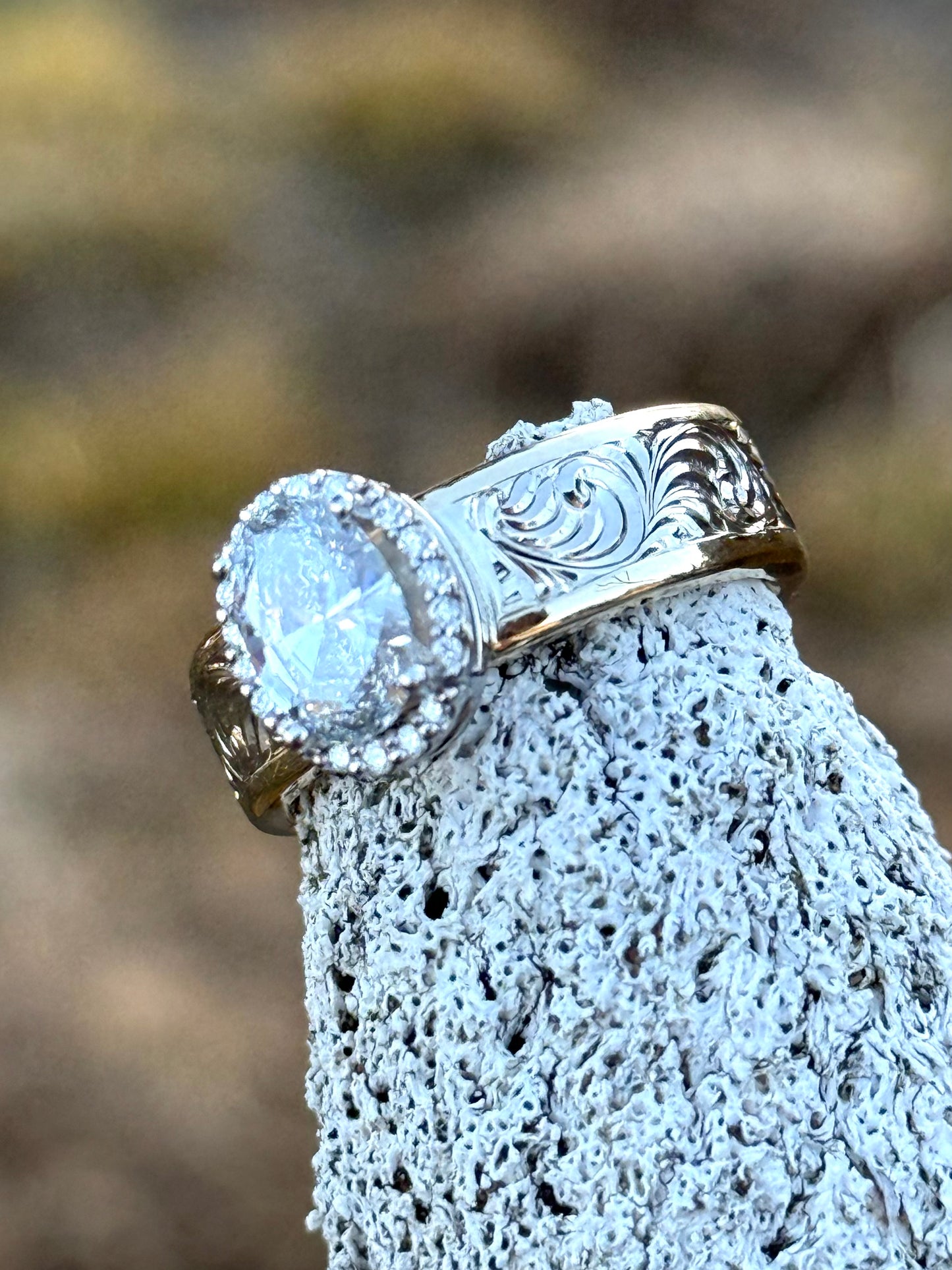 Two Tone Diamond Ring Sz 7