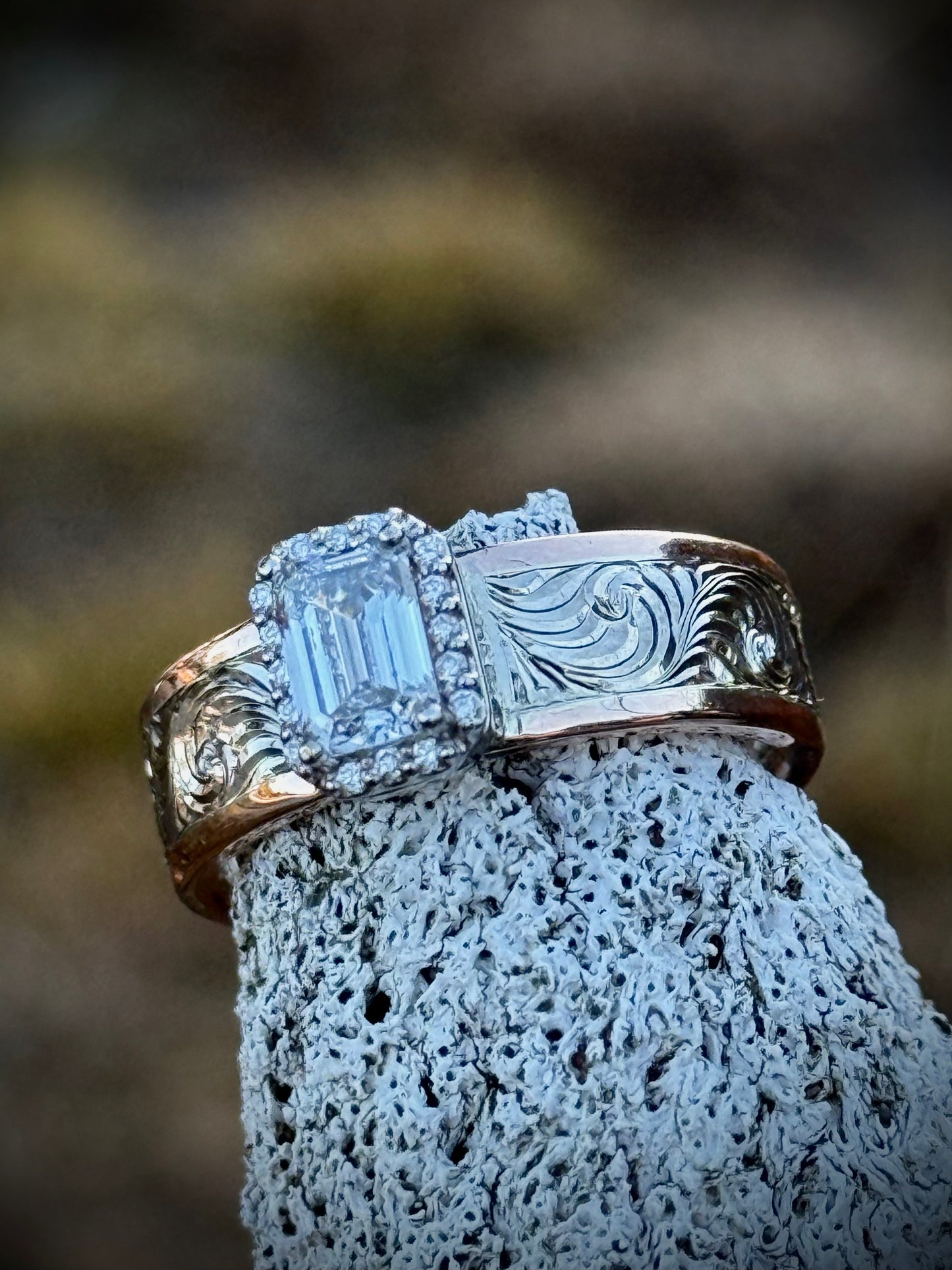 Two Tone Diamond Ring Sz 8