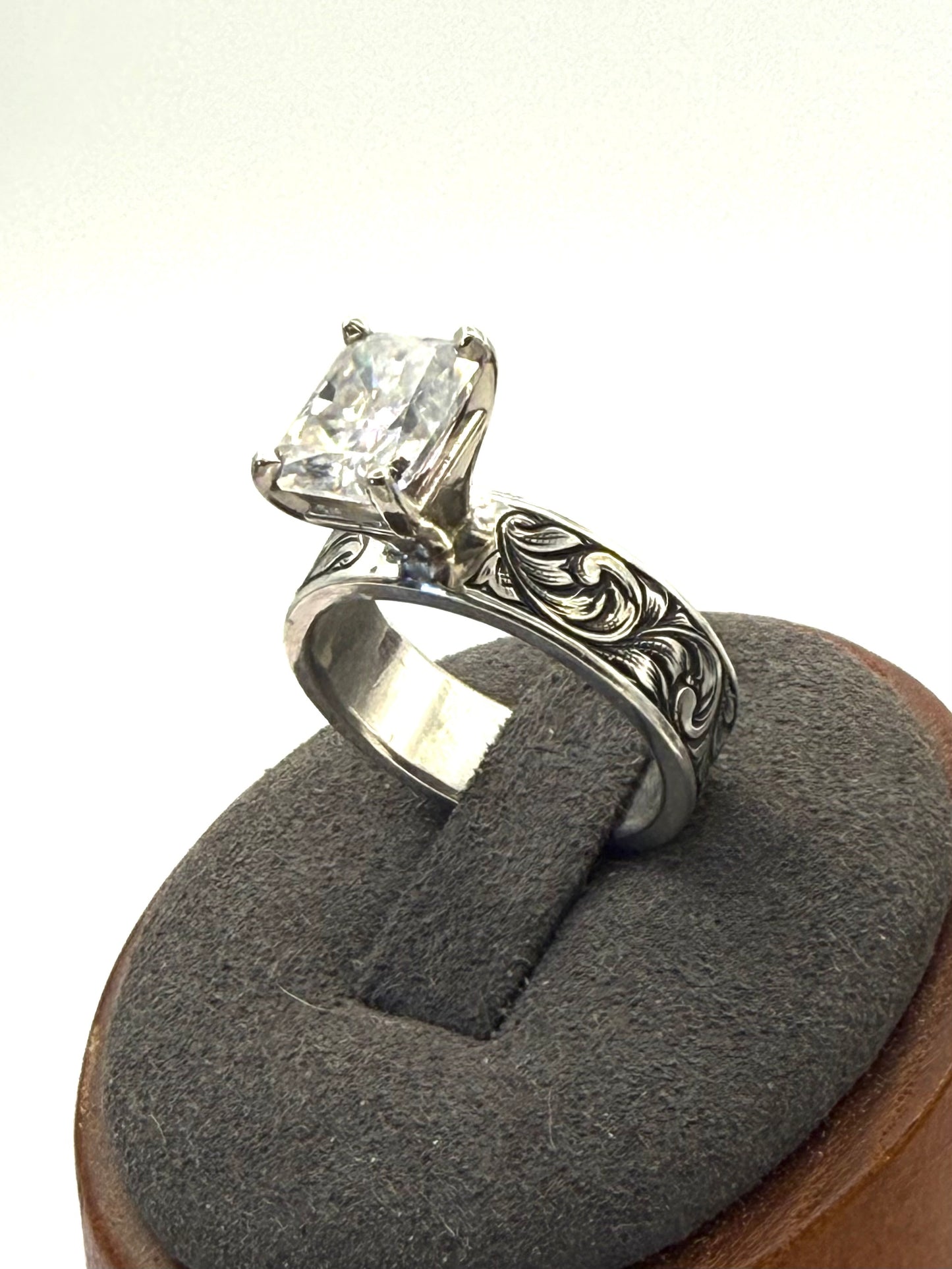 Moissanite Solitaire Sz 7