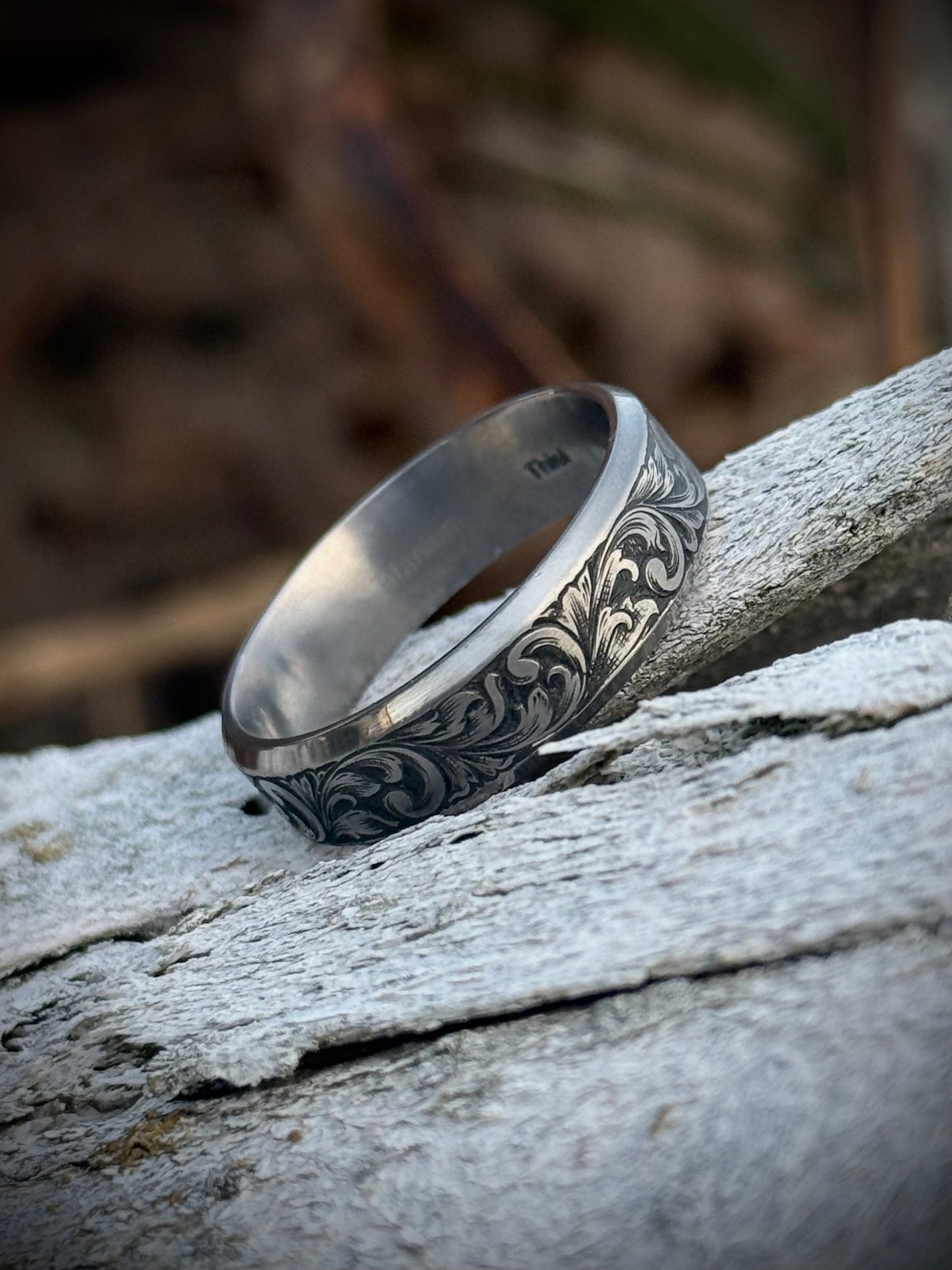Titanium Band Sz 13