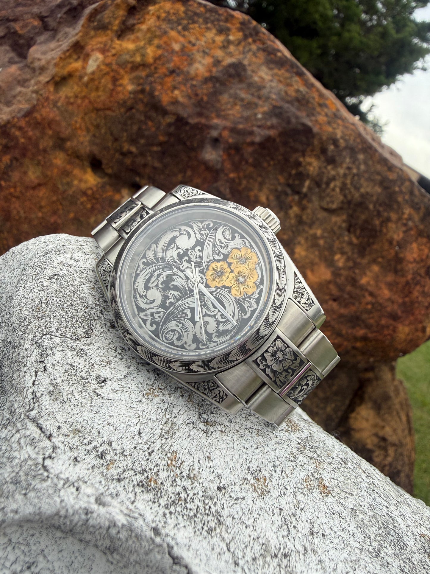Floral Watch #03