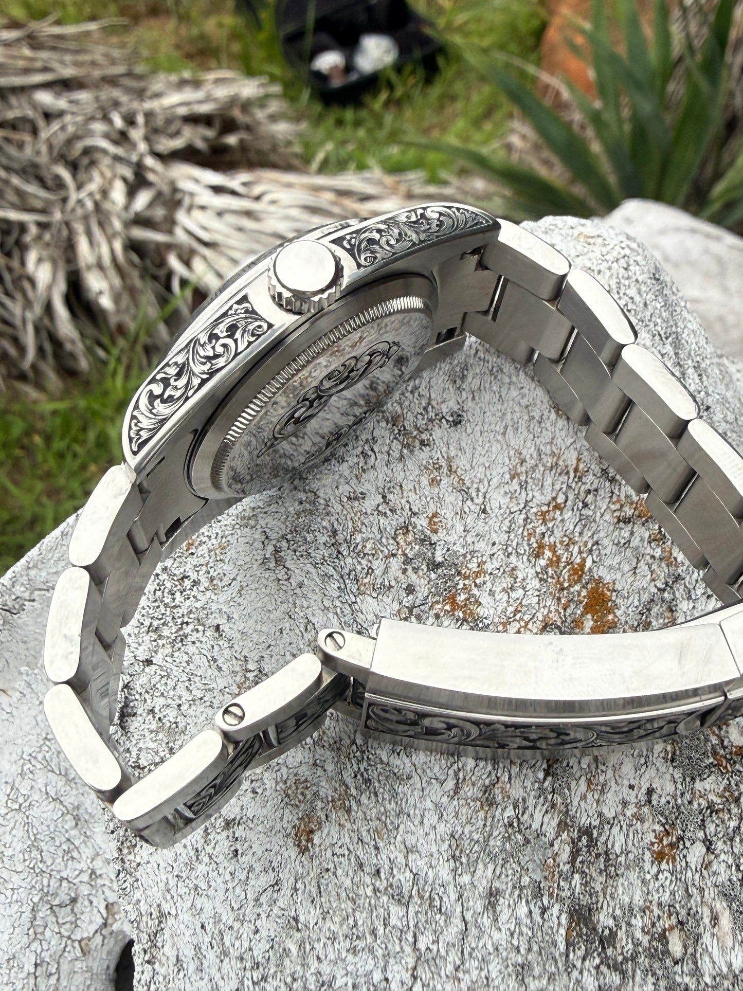 Floral Watch #03