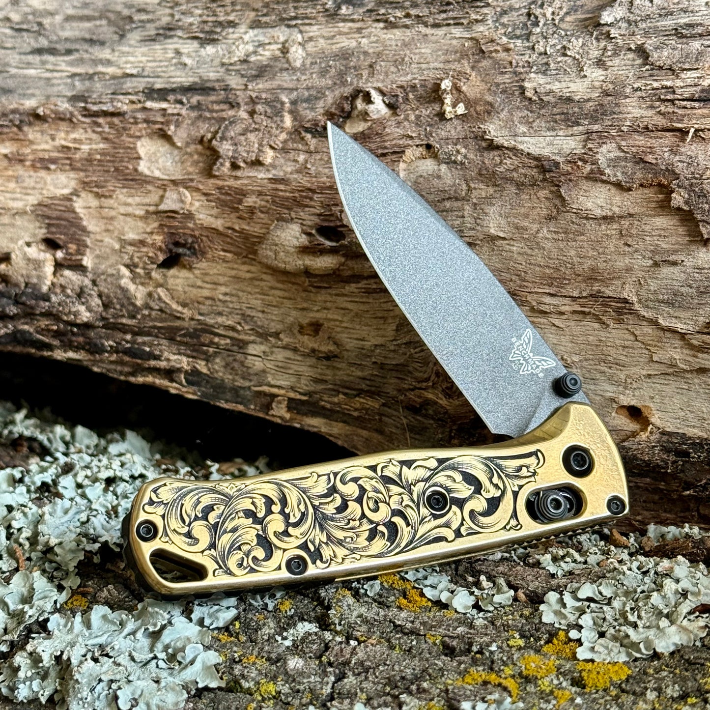 Benchmade Bugout Brass